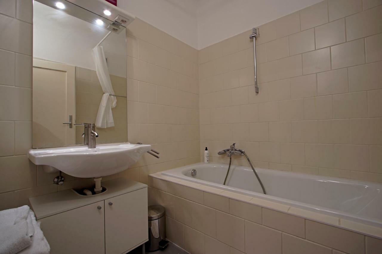 Apartment Close To Stephansdom Відень Екстер'єр фото
